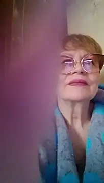 SophieBurns online show from 04-11-26, 11:14