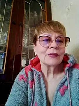 SophieBurns online show from 04-24-26, 10:39