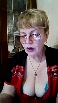Snapshot of SophieBurns chatting on 07-23-26, 10:57 SophieBurns online show from 07-23-26, 10:57