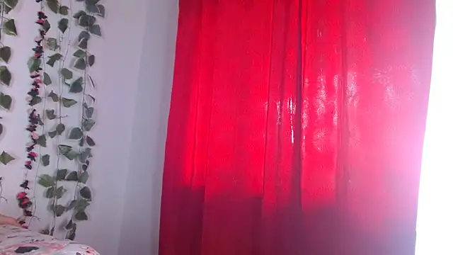 Snapshot of karolsweetvagi chatting on 06-26-26, 06:23 karolsweetvagi online show from 06-26-26, 06:23
