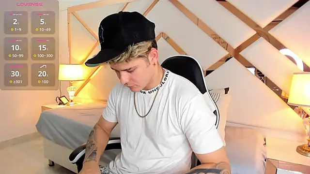 rayan linxx online show from 02-21-26, 07:37