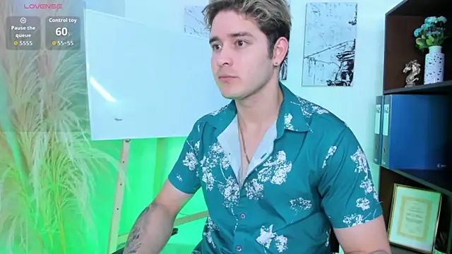 rayan linxx online show from 04-27-26, 07:34