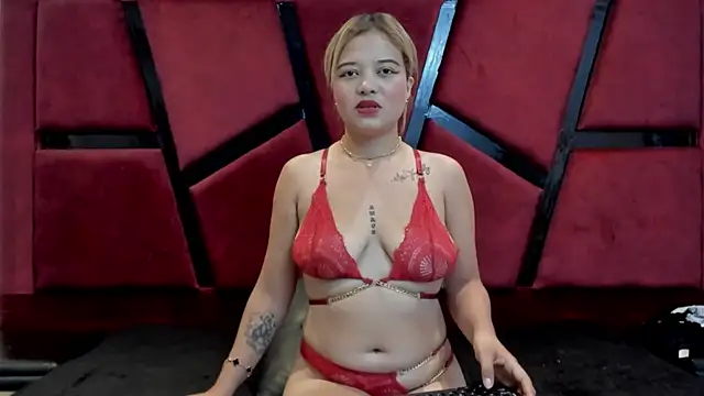 LilianaVegas online show from 04-15-26, 07:58