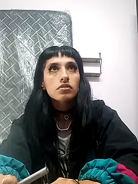 FRANCESCA LOVE  online show from 04-16-26, 12:55