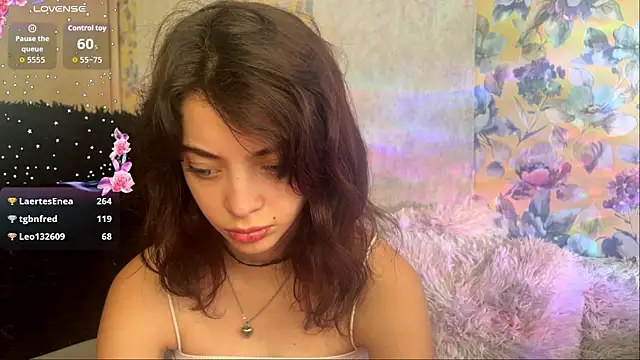 Snapshot of CassyVixen chatting on 07-17-26, 03:07 CassyVixen online show from 07-17-26, 03:07