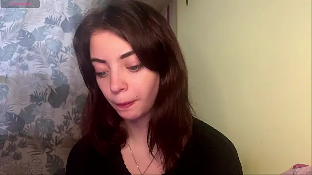 Snapshot of CassyVixen chatting on 08-09-26, 03:06 CassyVixen online show from 08-09-26, 03:06
