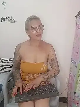 Charlotte gray  online show from 02-19-26, 10:50