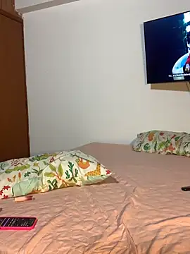 mia petite2007 online show from 02-20-26, 12:51