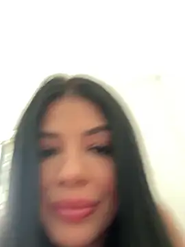 Snapshot of VivienDiamond chatting on 03-07-26, 02:25 VivienDiamond online show from 03-07-26, 02:25