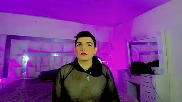 Cristal and noha online show from 03-07-26, 03:36