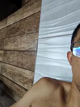 MOREN044 online show from 03-17-26, 03:37