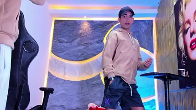 couplehot sex  online show from 02-24-26, 03:59