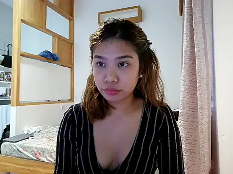 Snapshot of Avery_69 chatting on 03-06-26, 10:01 Avery 69 online show from 03-06-26, 10:01