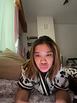 Snapshot of Avery_69 chatting on 03-13-26, 05:58 Avery 69 online show from 03-13-26, 05:58