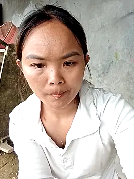 Luminana online show from 04-27-26, 03:15