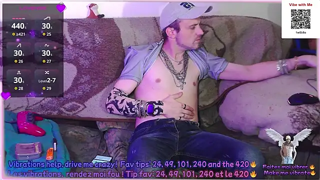 SwatRocShy online show from 04-21-26, 06:09