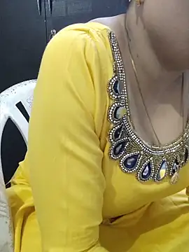 SexybeboX online show from 04-23-26, 05:52