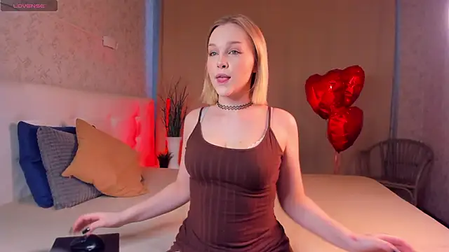 Jenifer lo online show from 03-06-26, 09:28