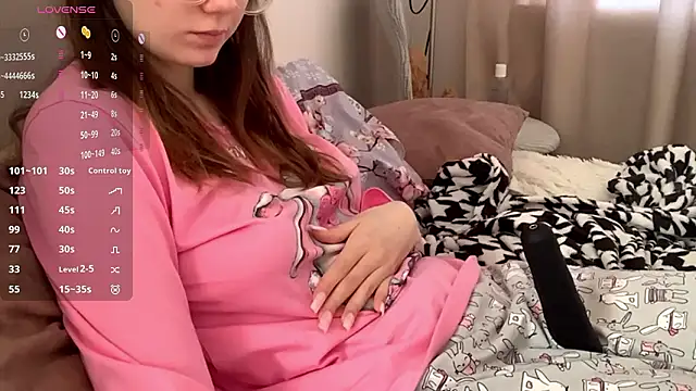 LakendraNoren online show from 03-11-26, 07:47