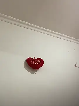 Amber Sinn online show from 03-11-26, 07:42