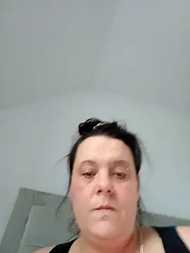 louisa36 online show from 02-19-26, 02:46