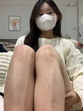 Rin-yiyi online show from 02-12-26, 08:15