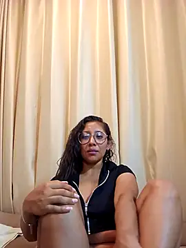 Camila Lopez1 online show from 02-11-26, 03:00