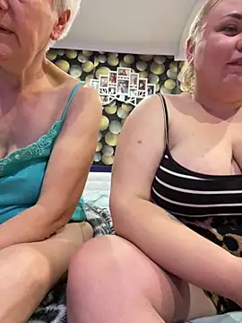 Mommy-girl-Lola online show from 03-15-26, 07:09