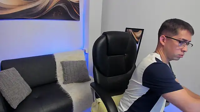 Tommas Jhonson online show from 02-25-26, 04:00