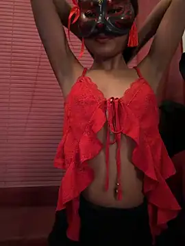 LadyKitsune online show from 02-15-26, 05:26