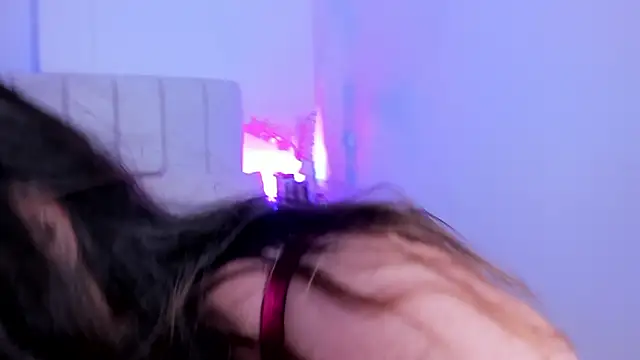 Snapshot of Cutie-Kim chatting on 02-28-26, 01:23 Cutie-Kim online show from 02-28-26, 01:23