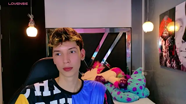 Liam Green1 online show from 03-04-26, 06:58