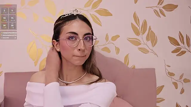 EmmaClark   online show from 03-04-26, 10:05