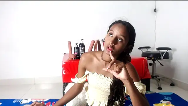 valeryskinnyvagi online show from 06-10-26, 01:43