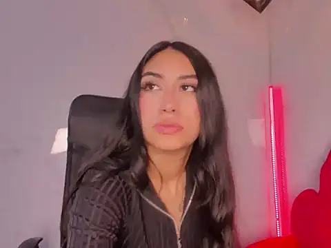 TiffanyDream8 online show from 02-20-26, 09:48