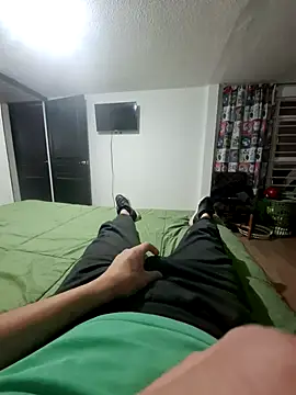 Snapshot of Virgen_hot chatting on 02-07-26, 01:31 Virgen hot online show from 02-07-26, 01:31