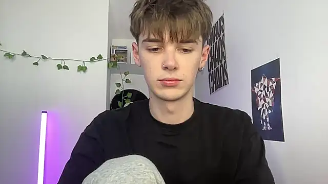 YourMilkyGuy online show from 04-13-26, 04:01