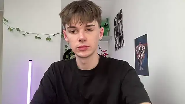 YourMilkyGuy online show from 05-15-26, 02:13