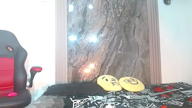 Damian-and-Camerum online show from 04-28-26, 02:38