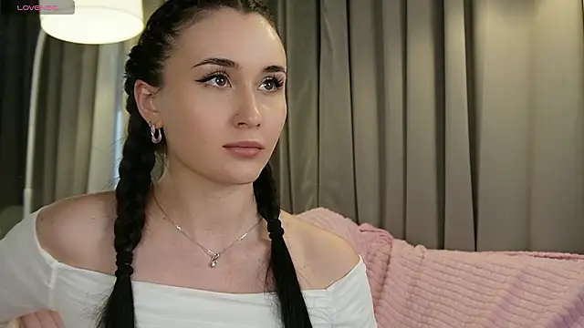 sweety pie girl online show from 03-03-26, 01:39