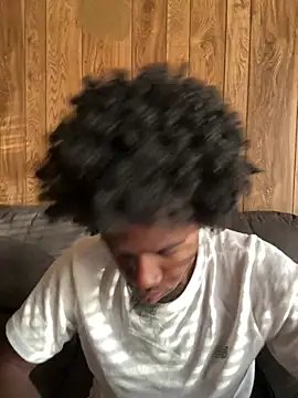 Snapshot of pussyeater_- chatting on 02-11-26, 02:00 pussyeater - online show from 02-11-26, 02:00