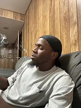 Snapshot of pussyeater_- chatting on 03-15-26, 05:13 pussyeater - online show from 03-15-26, 05:13