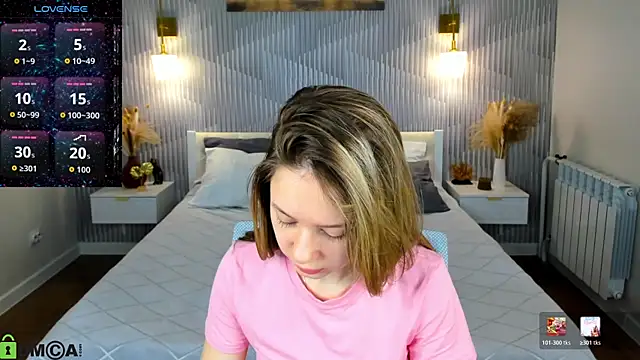 Mini Allice online show from 03-03-26, 01:12