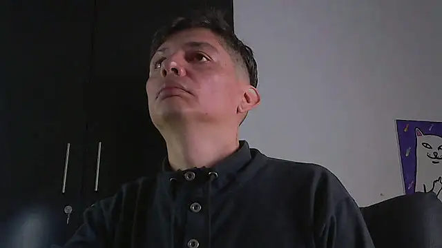 Snapshot of Thommas8a chatting on 02-16-26, 02:40 Thommas8a online show from 02-16-26, 02:40