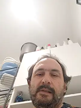 Luluberlu04 online show from 03-12-26, 12:17