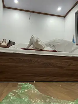 cuty lusy online show from 02-24-26, 12:03