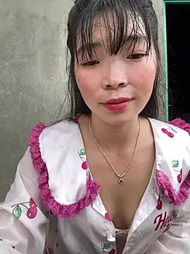 cuty lusy online show from 07-15-26, 12:27
