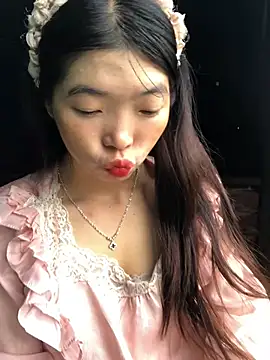 cuty lusy online show from 08-04-26, 12:47