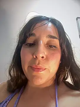 Snapshot of Latinaelisa chatting on 05-02-26, 05:01 Latinaelisa online show from 05-02-26, 05:01