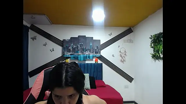 Snapshot of Zalomme chatting on 07-16-26, 01:06 Zalomme online show from 07-16-26, 01:06